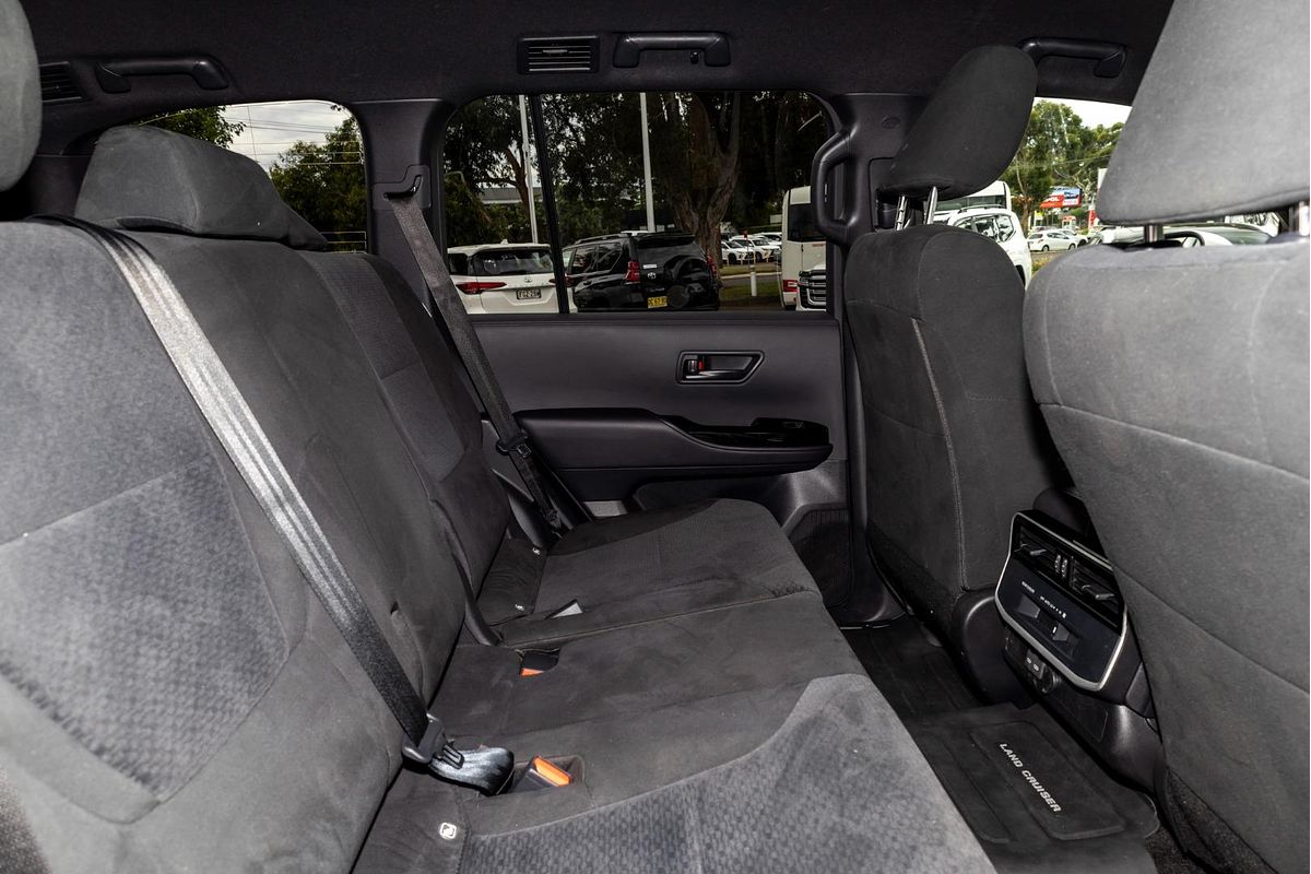 2023 Toyota Landcruiser GXL FJA300R