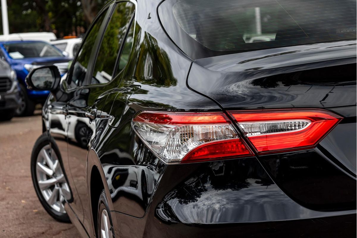 2020 Toyota Camry Ascent AXVH71R