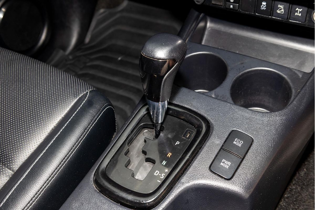 2019 Toyota Hilux Rugged X GUN126R 4X4