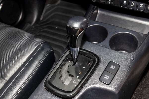 2019 Toyota Hilux Rugged X GUN126R 4X4