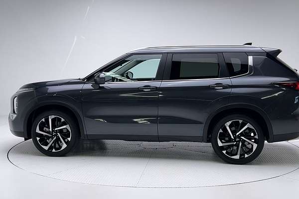 2023 Mitsubishi Outlander Aspire ZM