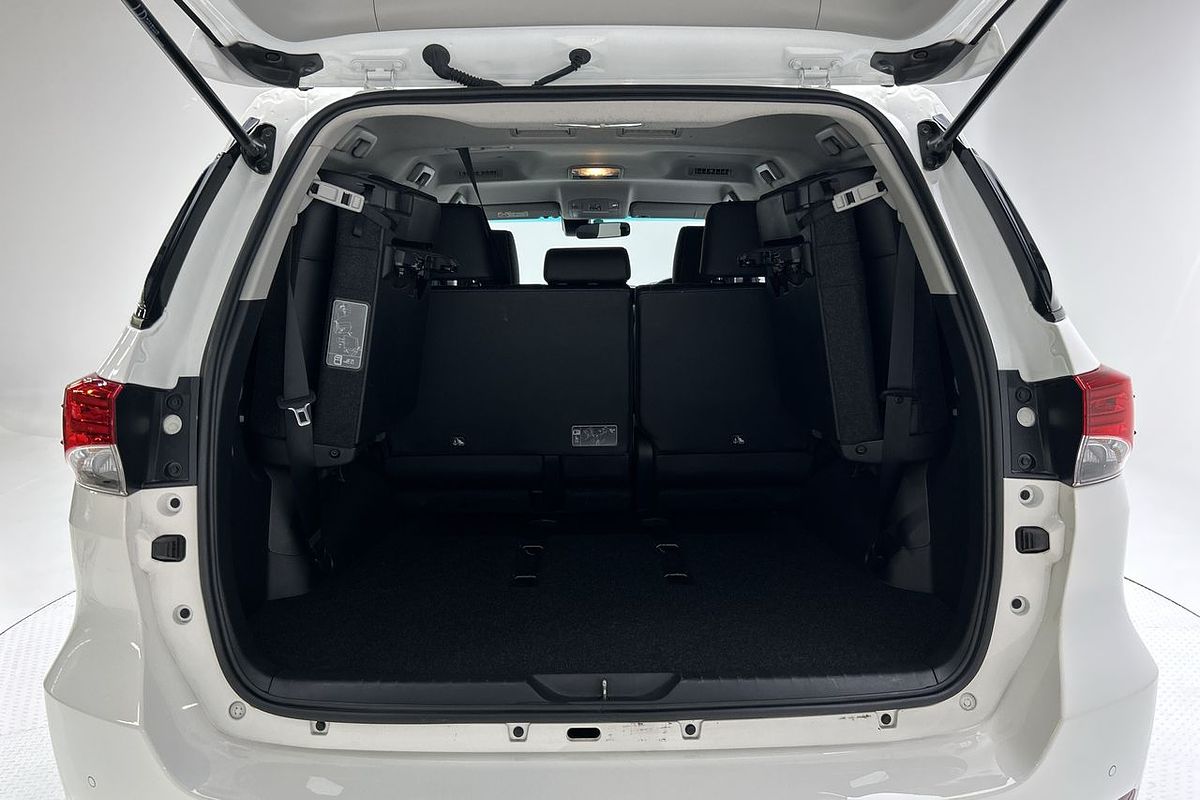 2023 Toyota Fortuner GXL GUN156R
