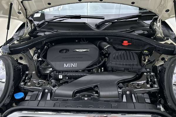 2019 MINI Clubman Cooper F54