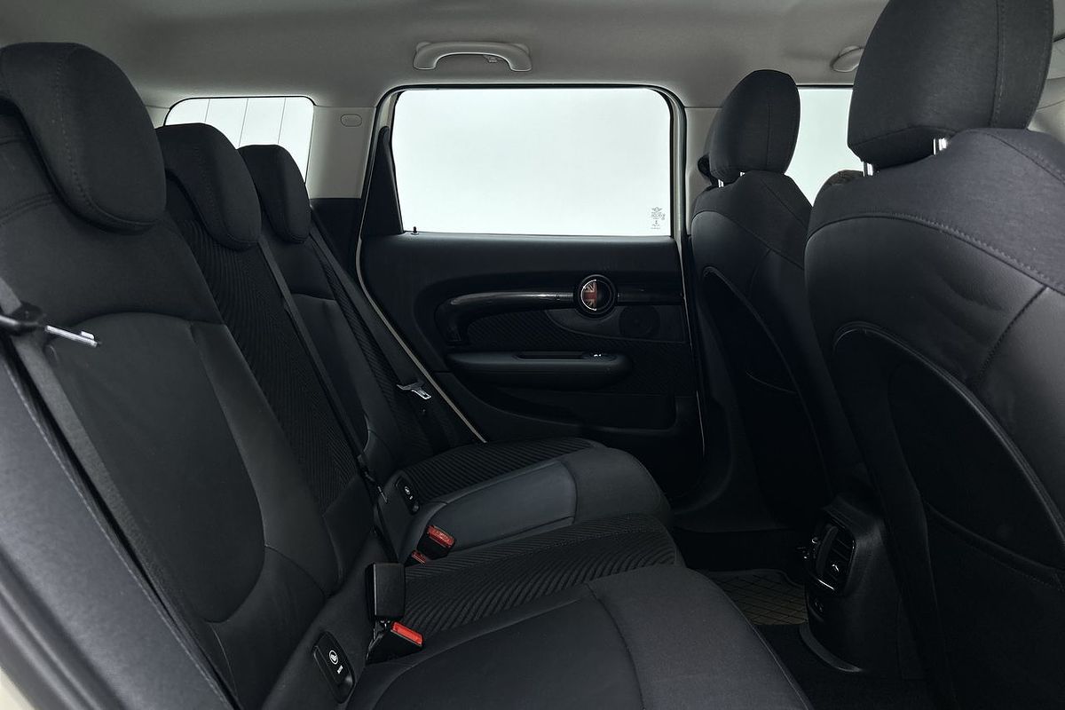 2019 MINI Clubman Cooper F54