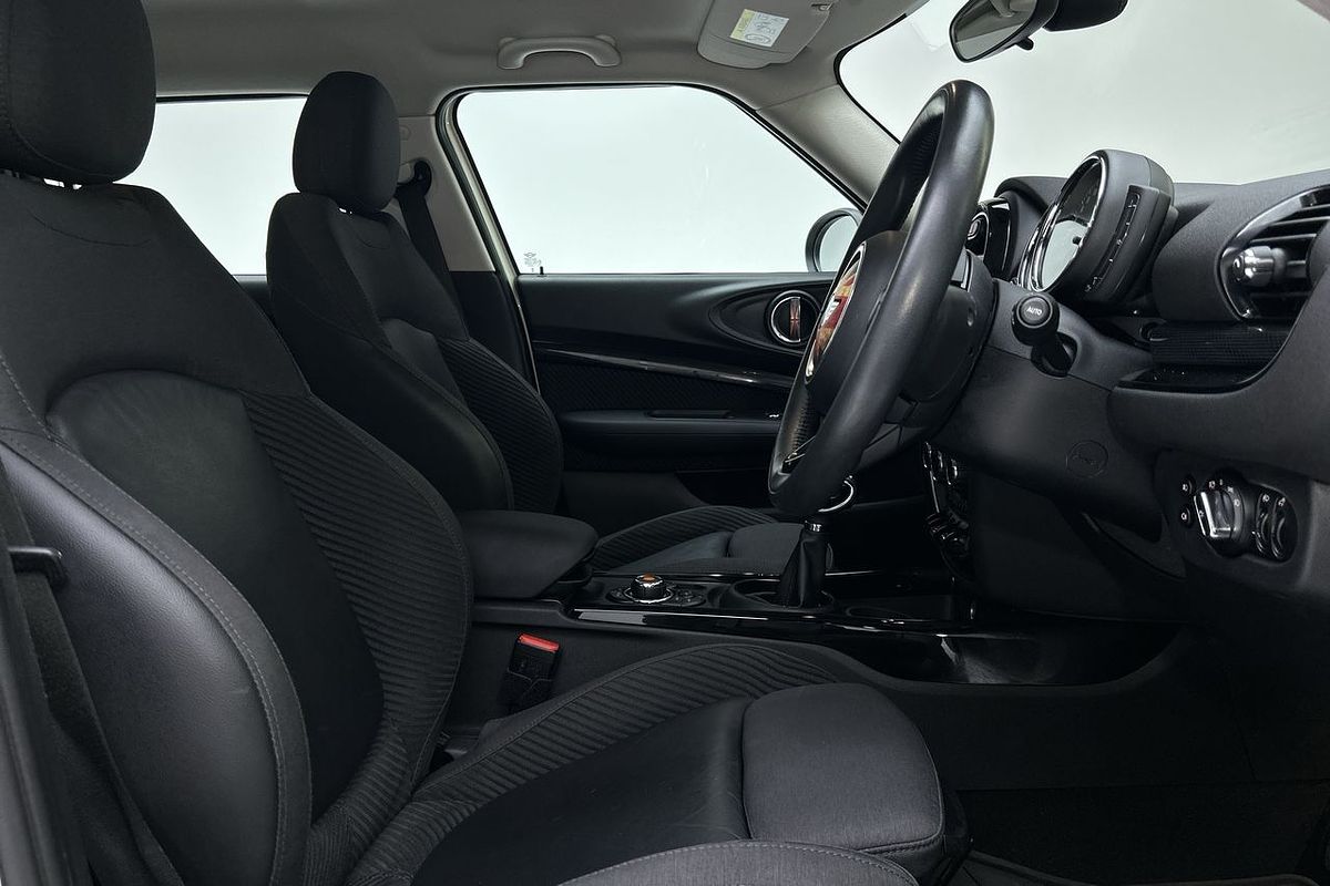 2019 MINI Clubman Cooper F54