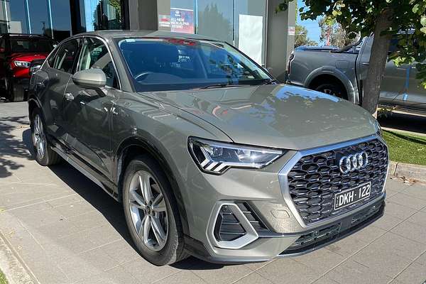 2023 Audi Q3 35 TFSI S Line F3