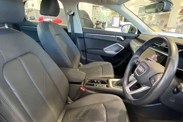 2023 Audi Q3 35 TFSI S Line F3