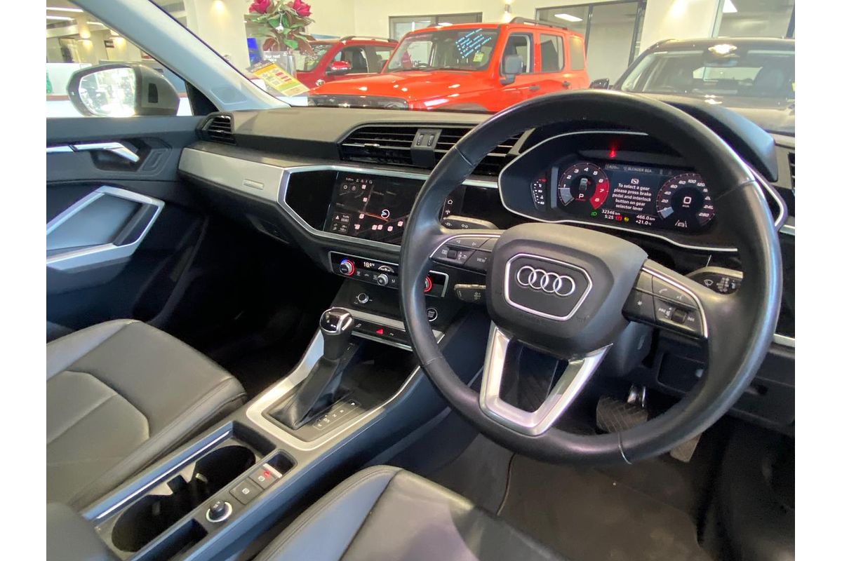 2023 Audi Q3 35 TFSI S Line F3