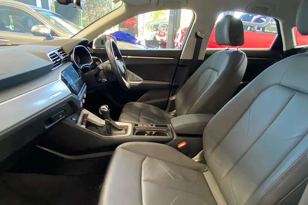 2023 Audi Q3 35 TFSI S Line F3