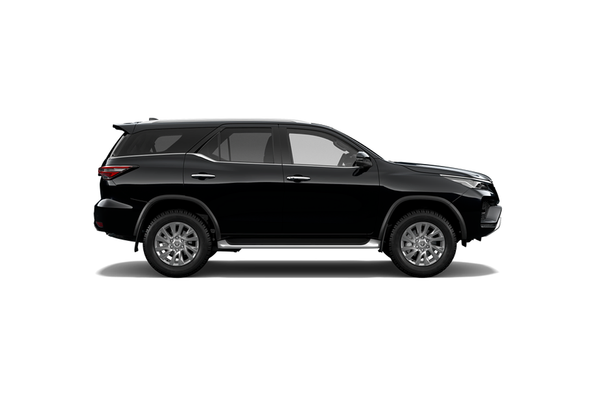 2025 Toyota Fortuner Crusade GUN156R