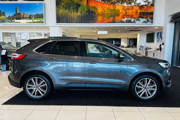 2019 Ford Endura Titanium CA