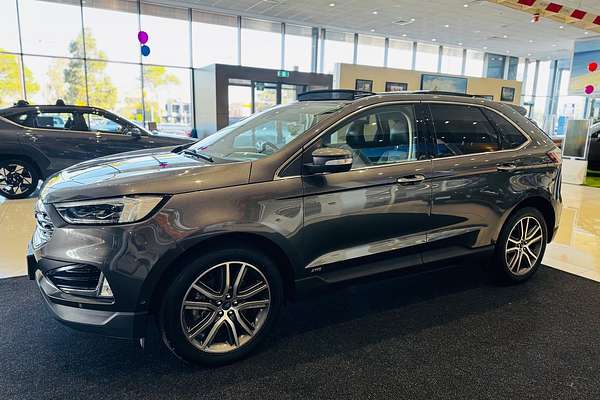 2019 Ford Endura Titanium CA