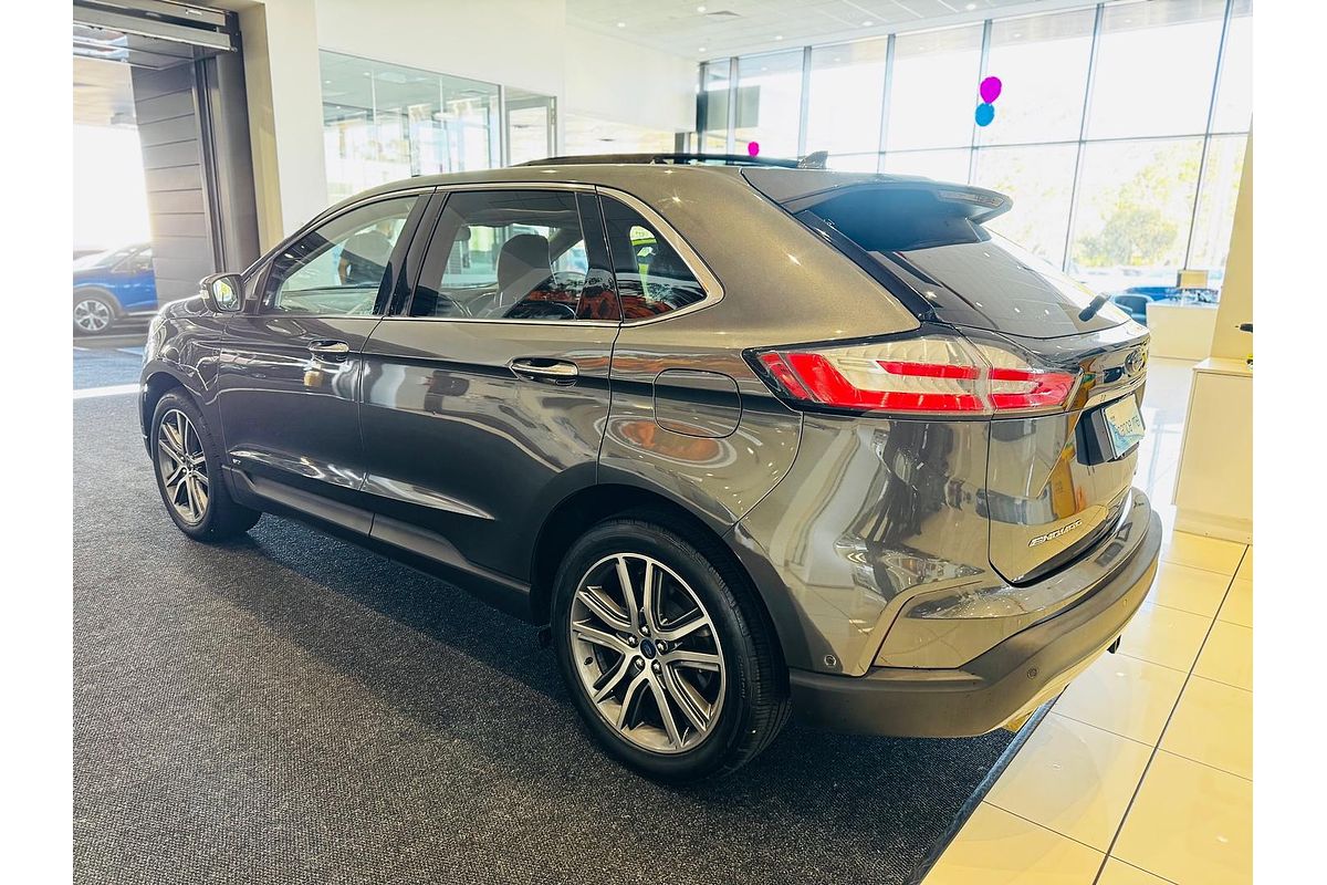 2019 Ford Endura Titanium CA