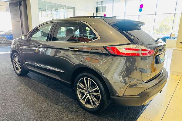 2019 Ford Endura Titanium CA