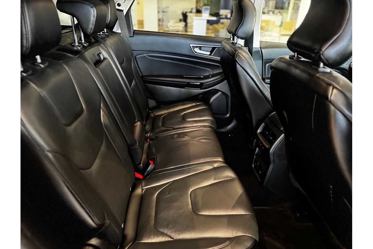 2019 Ford Endura Titanium CA