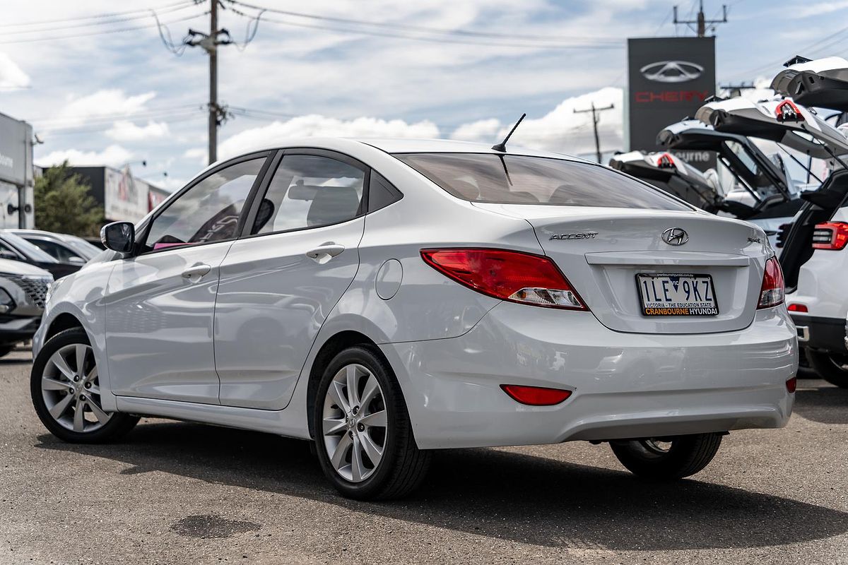 2017 Hyundai Accent Sport RB5