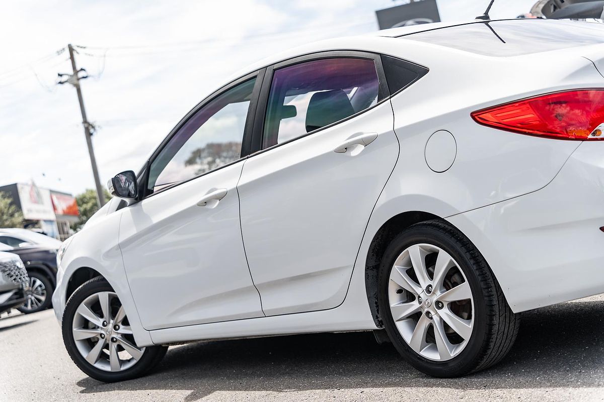 2017 Hyundai Accent Sport RB5