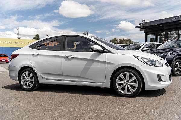2017 Hyundai Accent Sport RB5