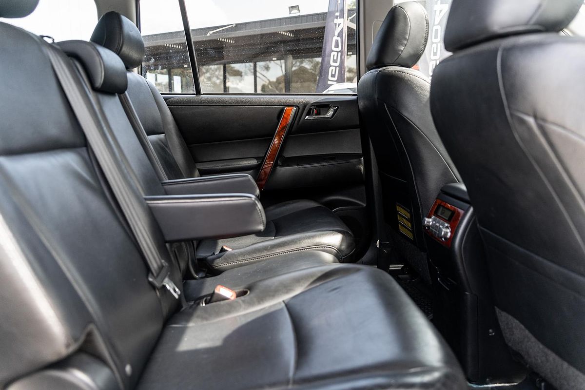 2013 Toyota Kluger Grande GSU45R