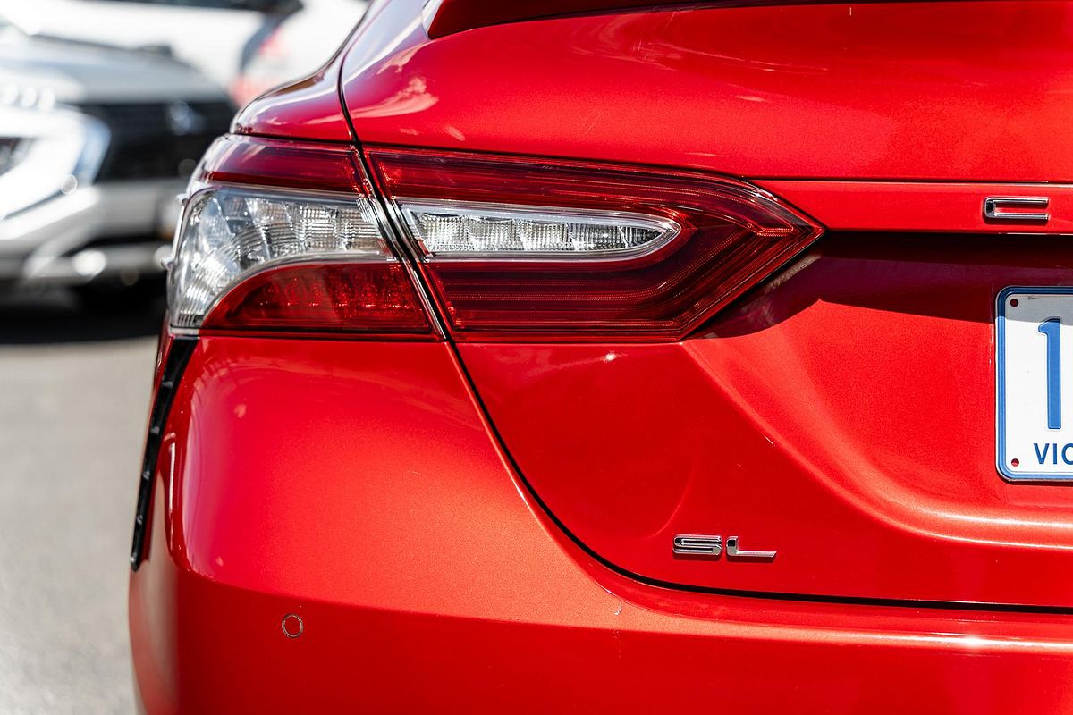 2018 Toyota Camry SL GSV70R