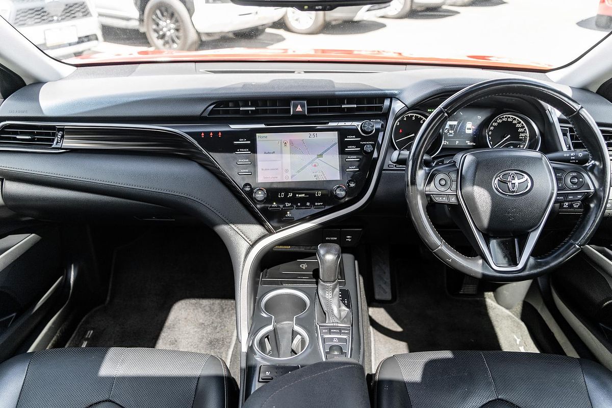 2018 Toyota Camry SL GSV70R