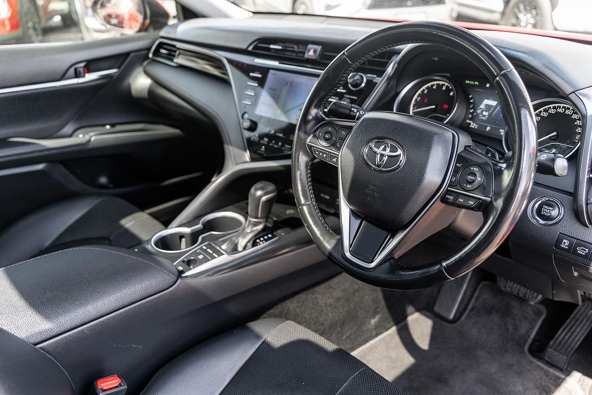 2018 Toyota Camry SL GSV70R