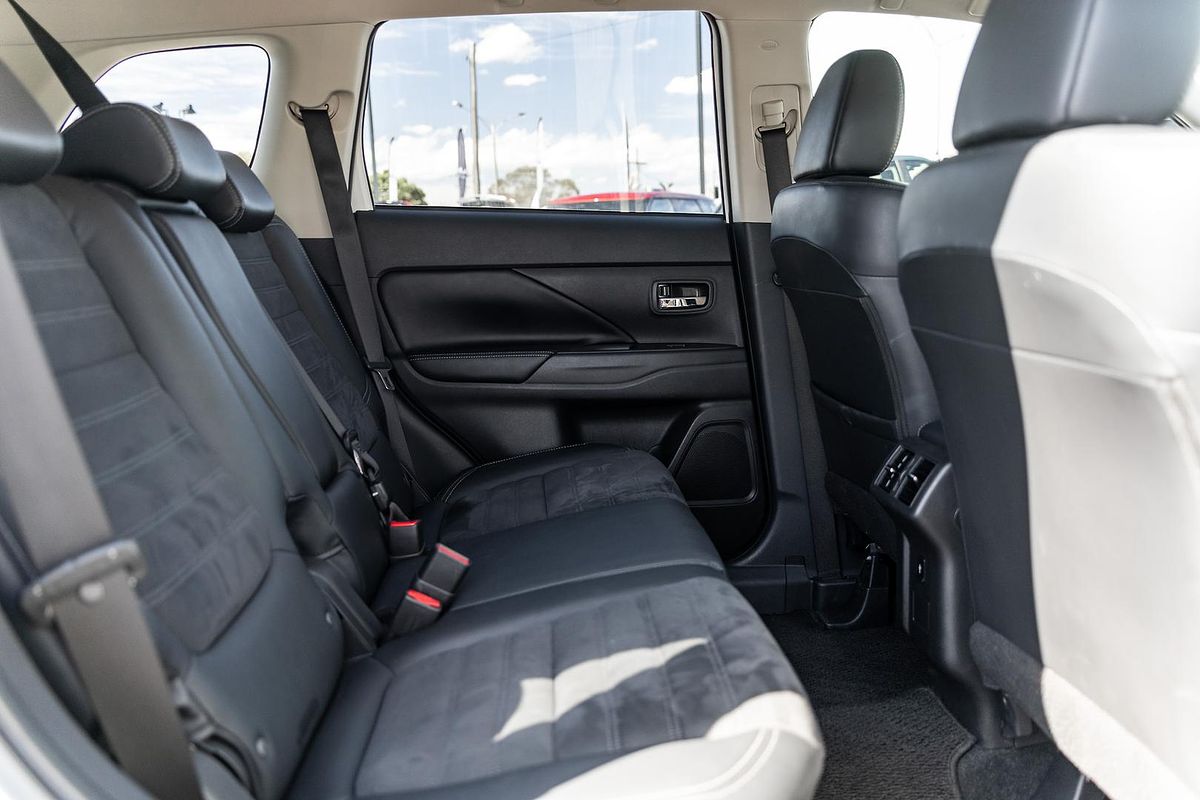 2019 Mitsubishi Outlander LS ZL