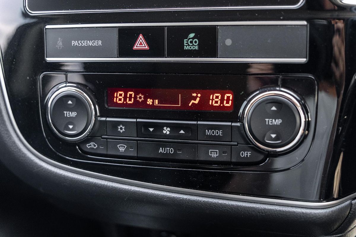 2019 Mitsubishi Outlander LS ZL