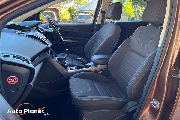 2013 Ford KUGA AMBIENTE (FWD) TF