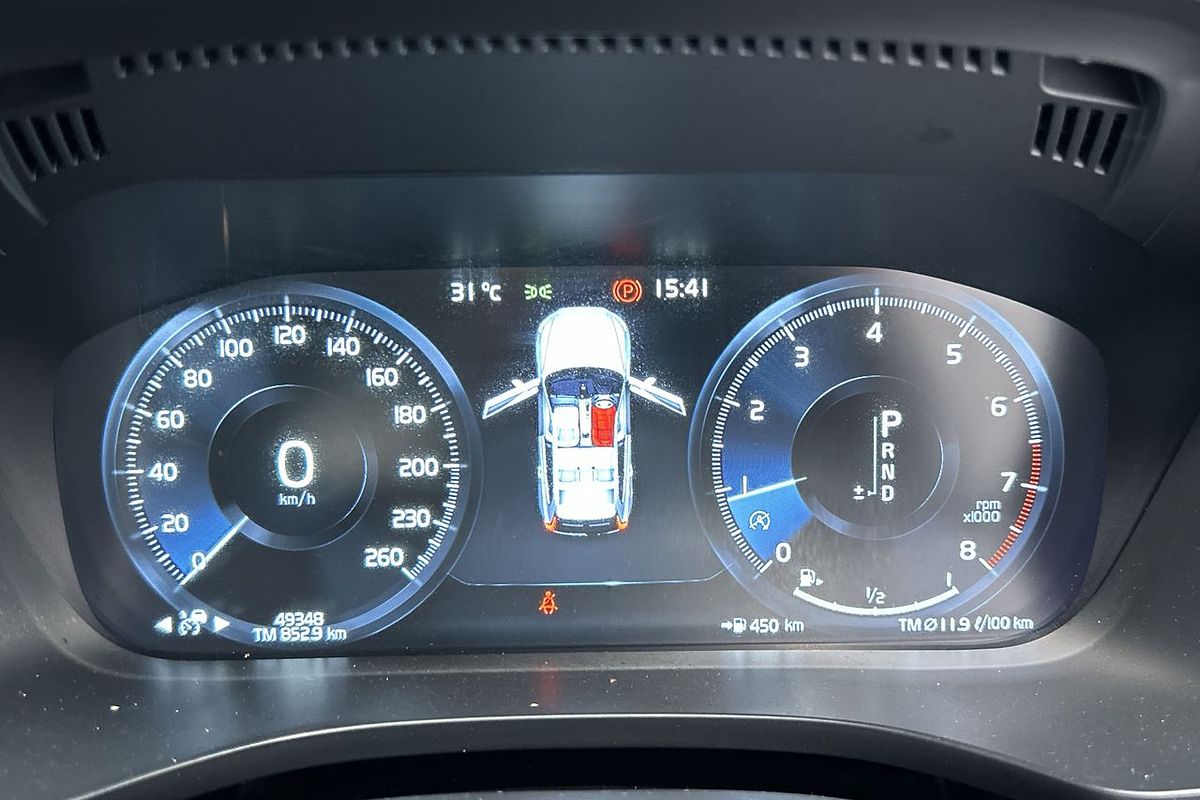 2019 Volvo XC60 T5 Momentum