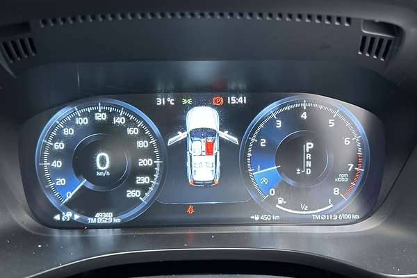 2019 Volvo XC60 T5 Momentum