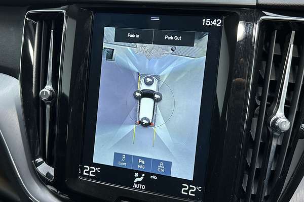 2019 Volvo XC60 T5 Momentum