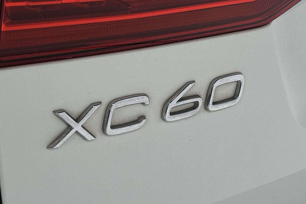 2019 Volvo XC60 T5 Momentum