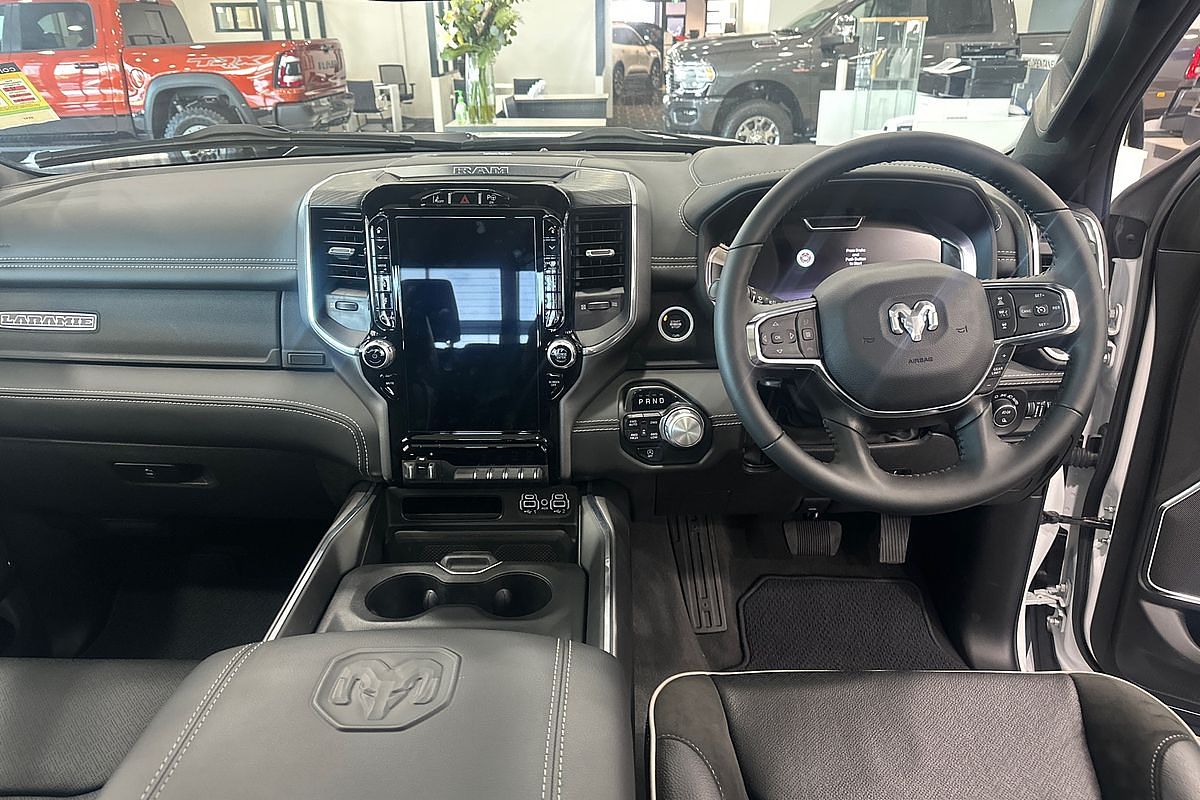 2024 RAM 1500 Laramie DT 4X4 SWB