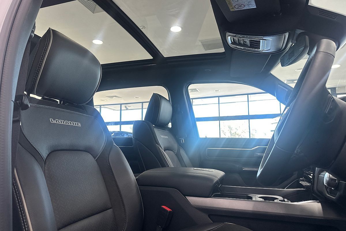 2024 RAM 1500 Laramie DT 4X4 SWB