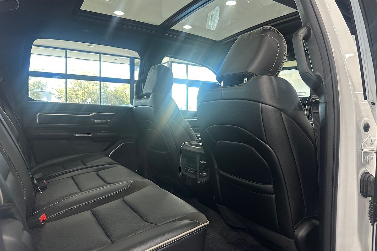 2024 RAM 1500 Laramie DT 4X4 SWB