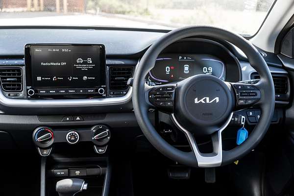 2024 Kia Stonic S YB