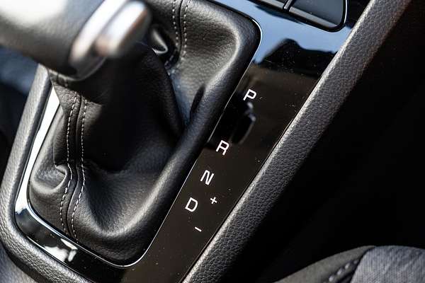 2024 Kia Stonic S YB