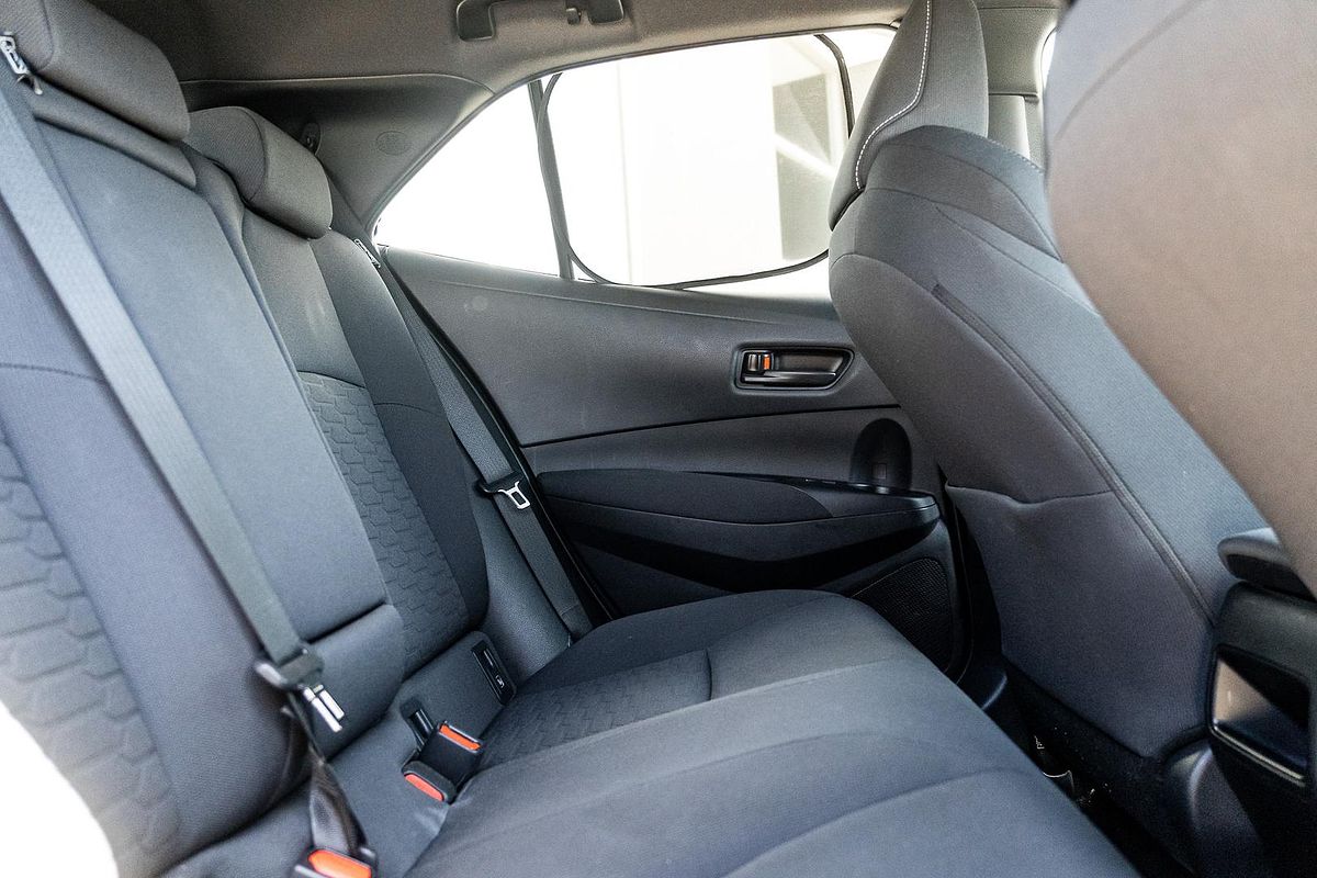 2022 Toyota Corolla Ascent Sport Hybrid ZWE211R