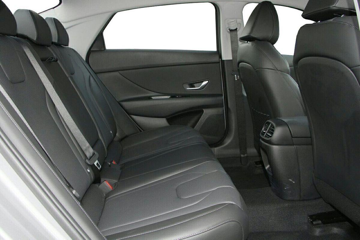 2024 Hyundai i30 Elite Hybrid CN7.V2