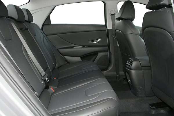 2024 Hyundai i30 Elite Hybrid CN7.V2