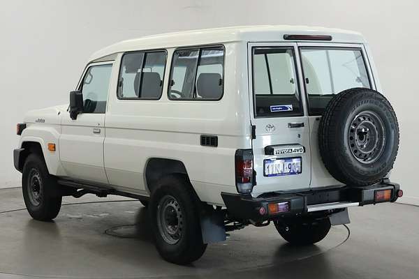 2024 Toyota Landcruiser Workmate Troopcarrier GDJL78R