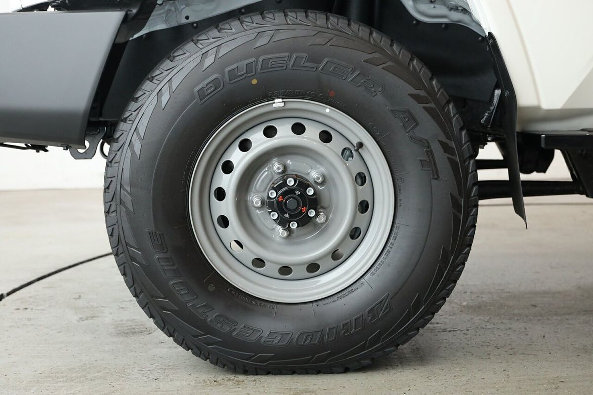 2024 Toyota Landcruiser Workmate Troopcarrier GDJL78R