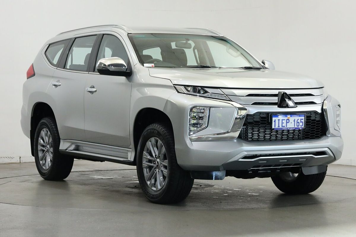 2024 Mitsubishi Pajero Sport GLX QF
