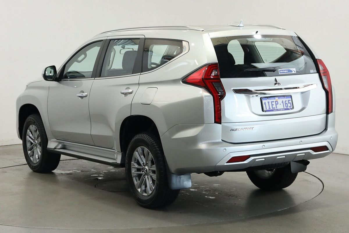 2024 Mitsubishi Pajero Sport GLX QF