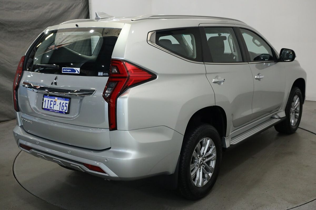 2024 Mitsubishi Pajero Sport GLX QF