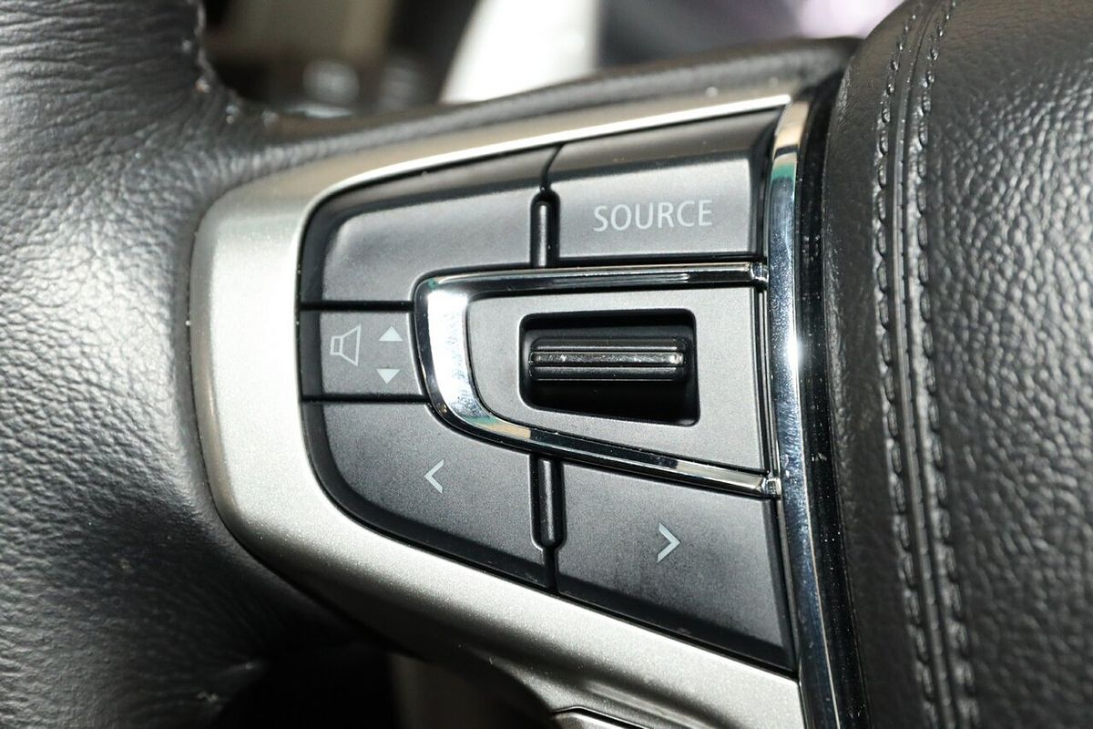 2024 Mitsubishi Pajero Sport GLX QF