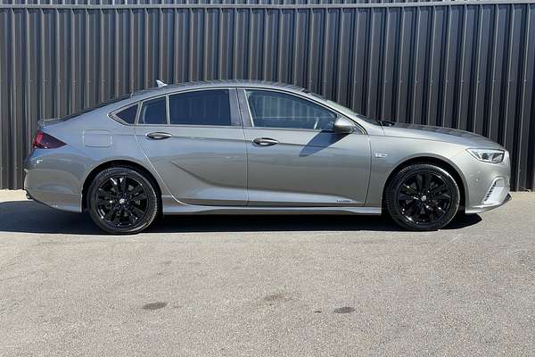 2018 Holden Commodore RS ZB