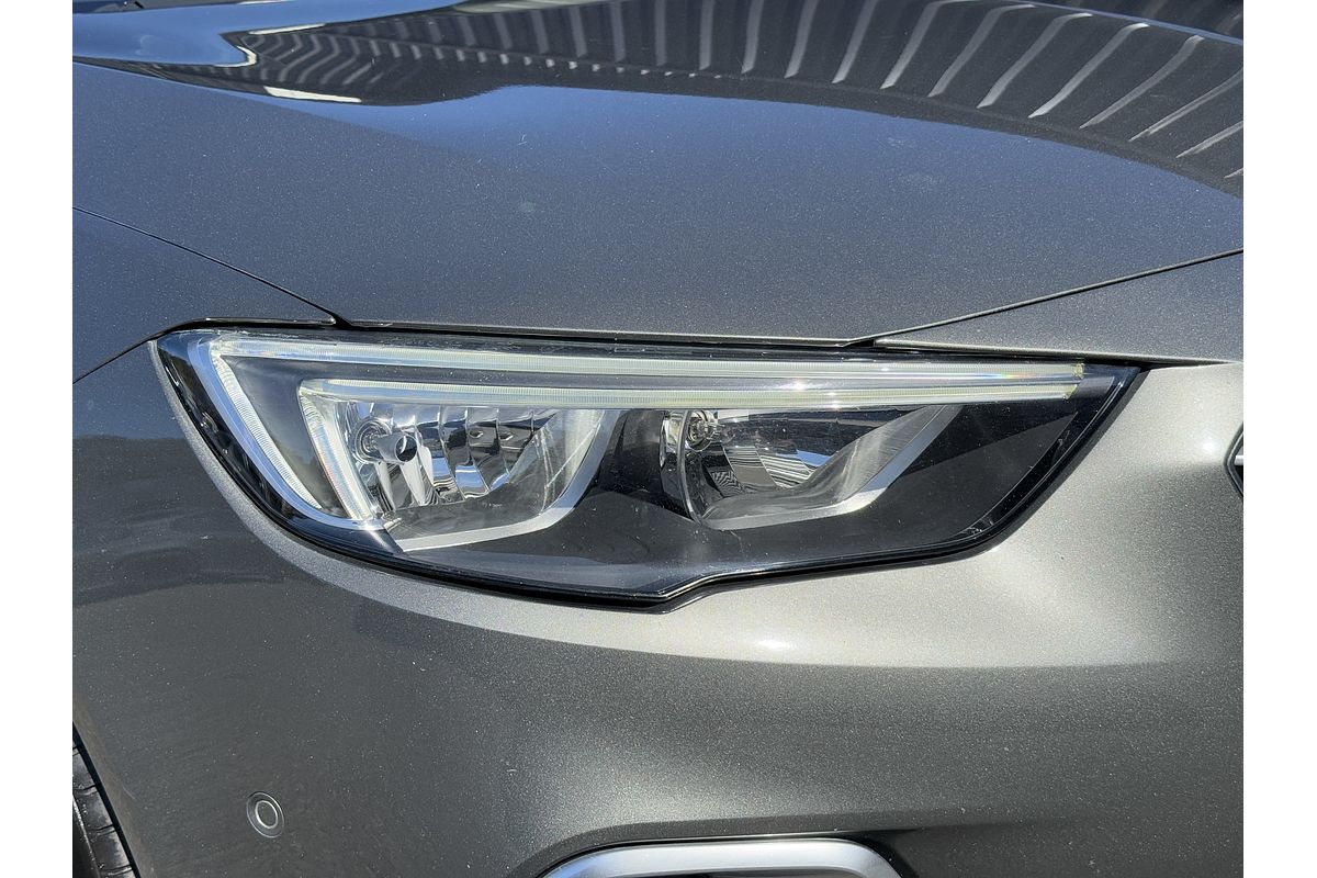 2018 Holden Commodore RS ZB
