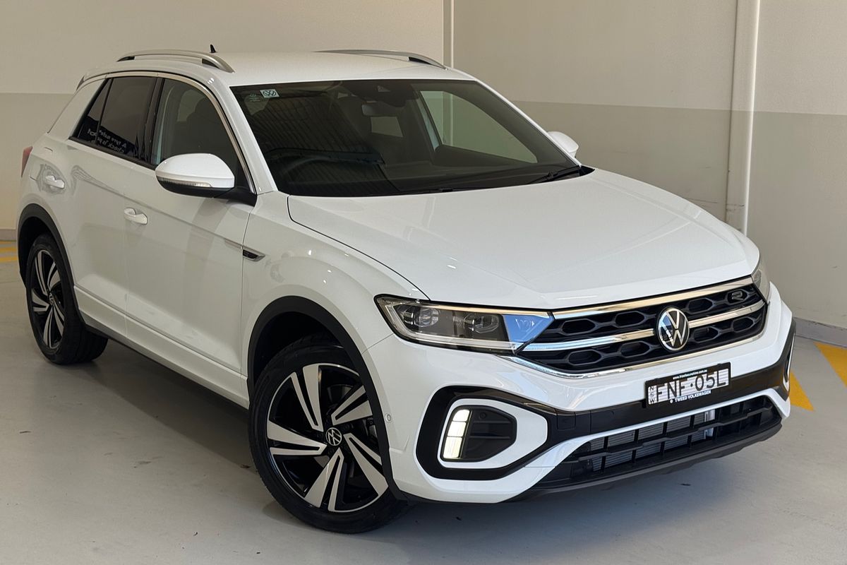 2024 Volkswagen T-Roc 140TSI R-Line D11